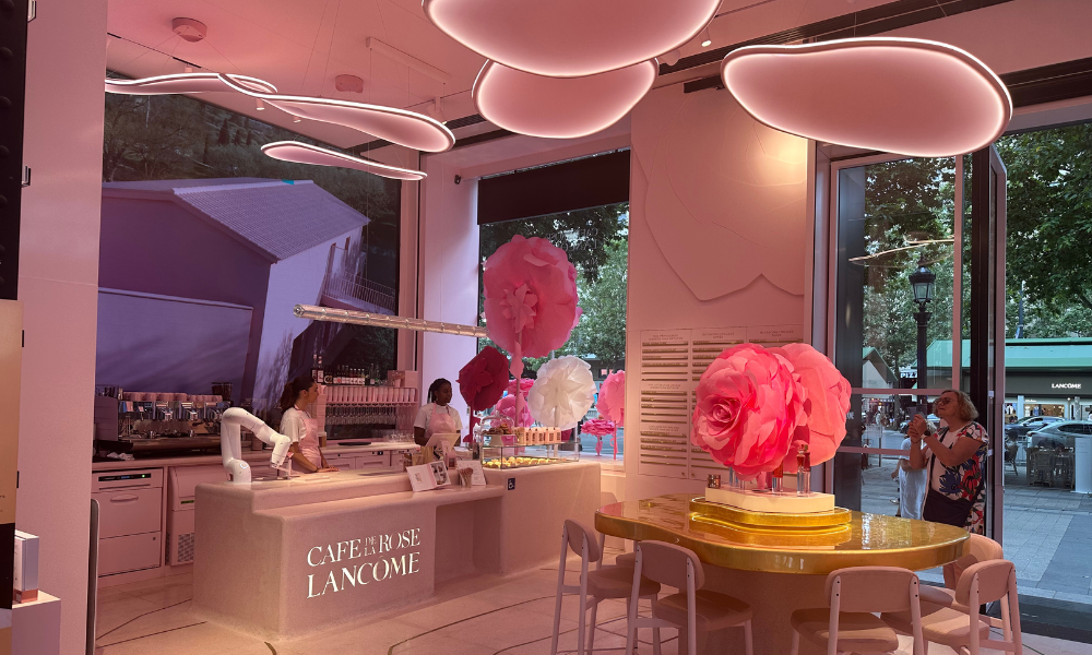 Louis Vuitton gigantisk outdoor Paris 2024
